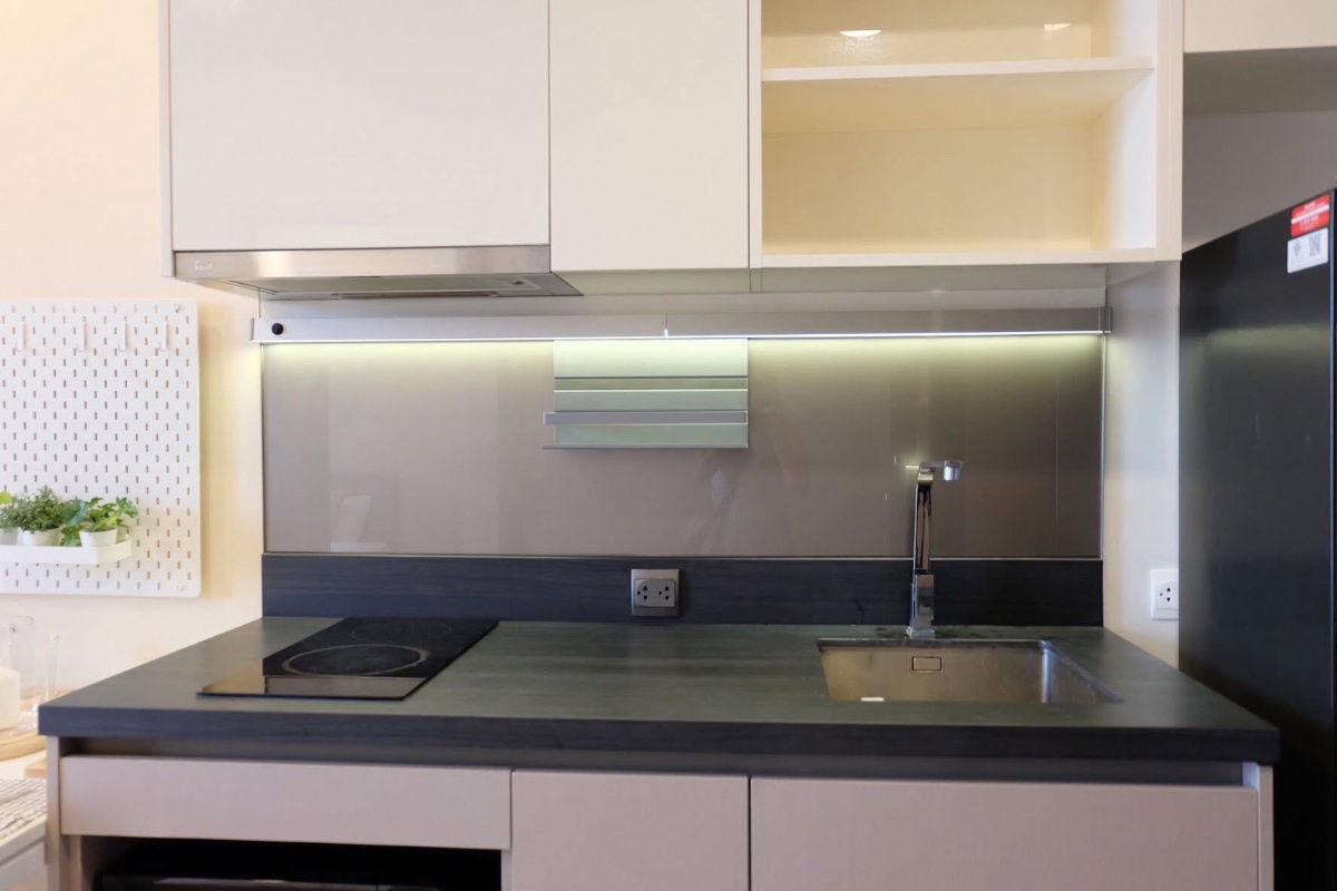 picture 🟪🟦🟩🟨🟧 For rent OKA HAUS Sukhumvit 36 ​​🛎️🛎️ | 𝗟𝗶𝗻𝗲@: @𝗮𝘀𝘀𝗲𝘁𝘀𝗽𝗿𝗼 - 7/11