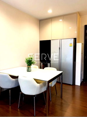 Condos for rent : 2 Beds with Bathtub Large Room Nice Room City View Good Location  Close to MRT Thailand Cultural Centre station  @ IVY Ampio 