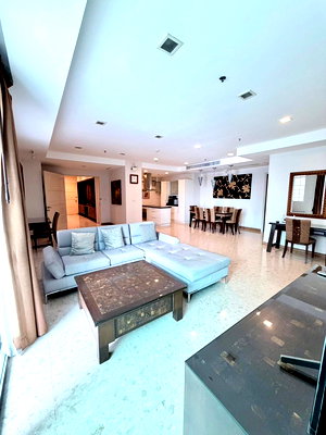 Condos for rent : LTH13346 – Condo for Rent | Nusasiri Grand Condo | 173 sqm | 3 Beds 3 Baths | 80K/Month | Near BTS Ekkamai 