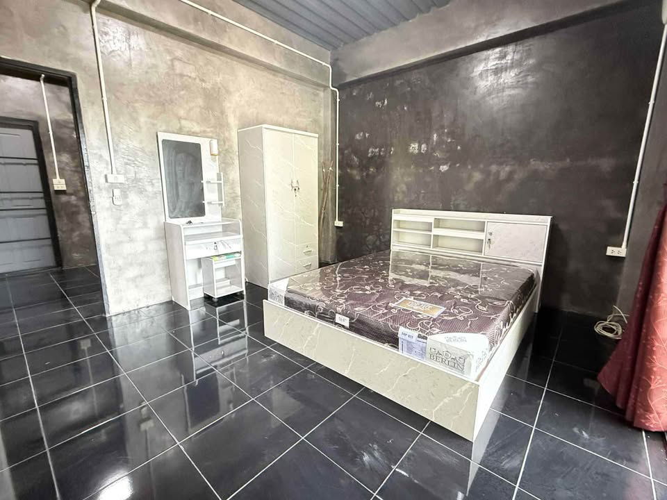 picture Two storey house for rent with 2 bedrooms,2 toilets and 1 kitchen.  - 5/11