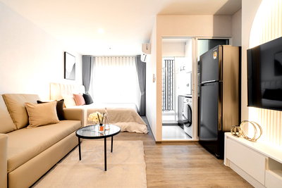 Condos for rent : Condo for rent: Regent Home Bangna, ready to move in. If interested, contact Line @goodmanpro or call 0999029192.