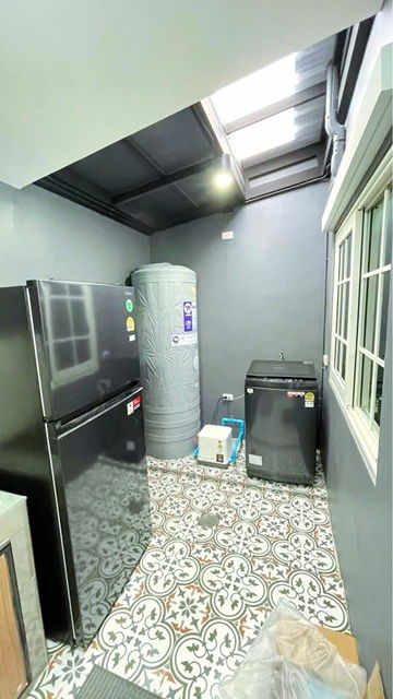 รูป 4นอน MRT คู้บอน 2.2กม. ให้เช่าทาวน์โฮม 2 ชั้น ตกแต่งครบ พร้อมเฟอร์ฯ รพ. สินแพทย์ รามอินทรา 2.4 กม. 22 ตร.วา.162 ตร.ม. 2 น้ำ ถ.กาญจนาภิเษก - รูปที่ 8/8