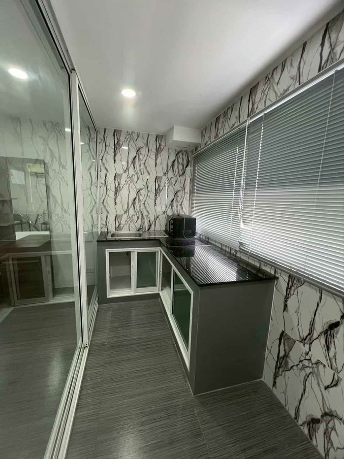 picture Code: KJ9152  for rent ITF Silom Palace // Line ID: @kjcondo (with @) // - 7/16