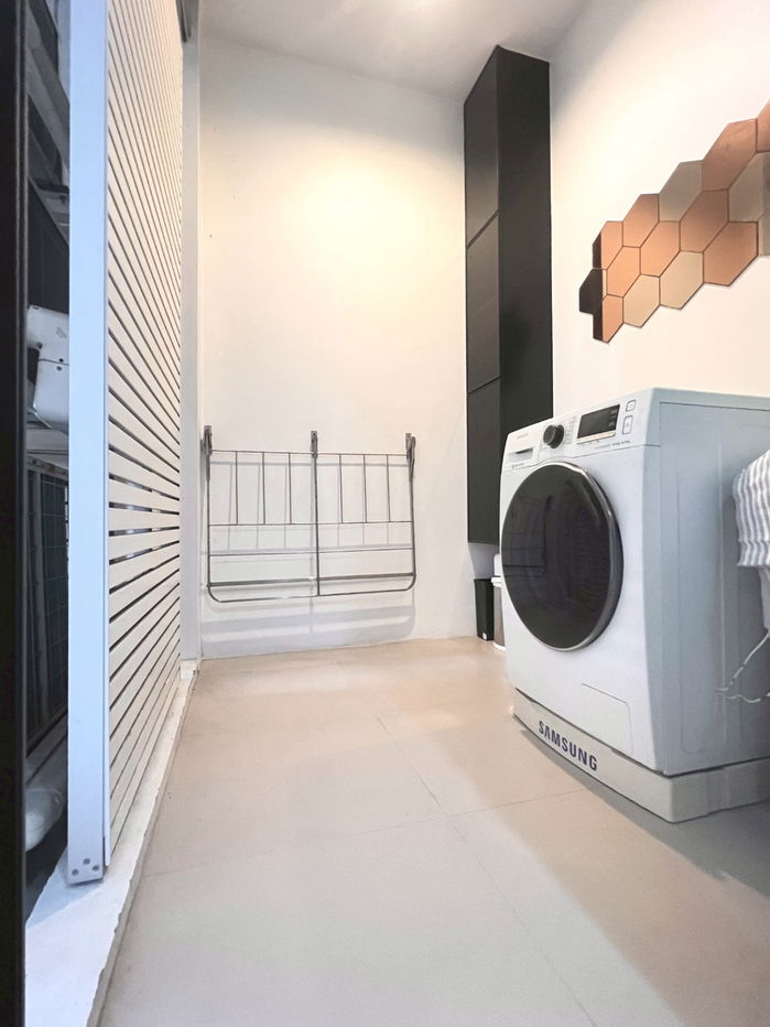 รูป 🏢ห้องหรู ใจกลางเมือง🏢ขายคอนโด The Room Sukhumvit 62 วิวสระว่ายน้ำ 2 ห้องนอน แต่งครบพร้อมอยู่ ทำเลดีมาก ติด BTS ปุณณวิถี-SW003064 - รูปที่ 17/22