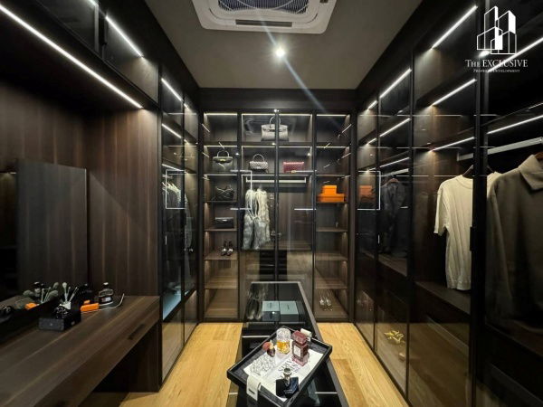 รูป 🌿 บ้านเดี่ยวดีไซน์หรู สระว่ายน้ำ Inside–Out รองรับทุกเจเนอเรชัน - รูปที่ 3/14