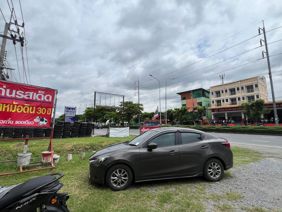 picture For Sale: Prime Land Plot 57 sq.wah (228 sq.m.) on Phutthamonthon Sai 2 Road (Petchkasem Side) | Only 250 m from Petchkasem Road  - 9/10