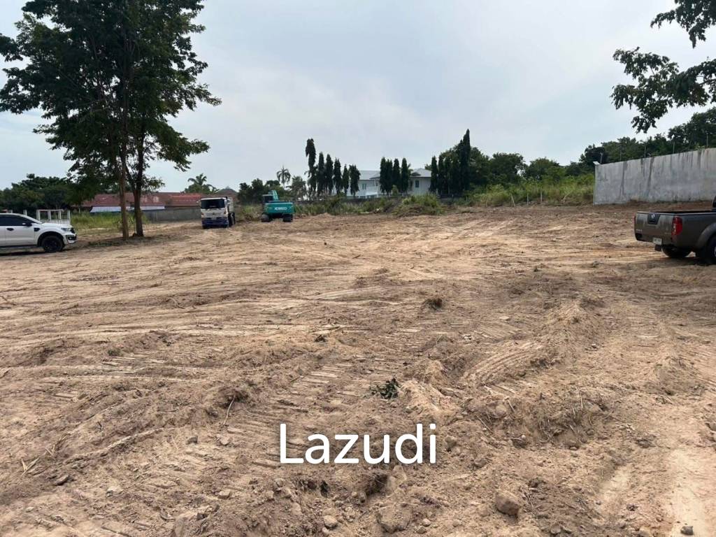 picture 3 Rai (4,800 SQ.M.) Land In Bang Saray For Sale - 2/6