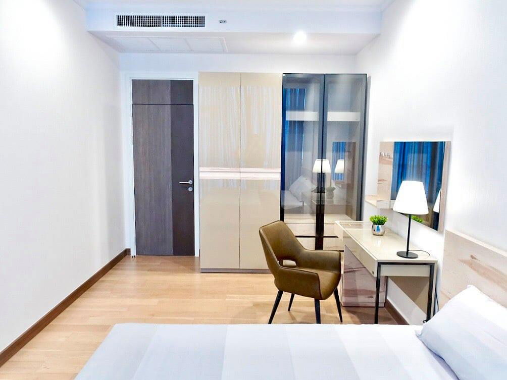 picture Supalai Elite Surawong【𝐑𝐄𝐍𝐓】🔥Mixing simplicity with elegance from every angle🔥  Contact Line ID: @hacondo - 1/9