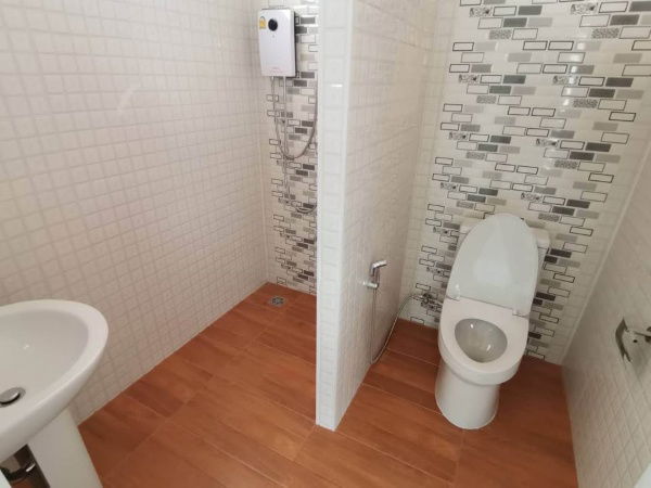 รูป ขายบ้านเดี่ยวชั้นเดียว  3 ห้องนอน  2 ห้องน้ำ  1 ห้องครัว  1 ที่จอดรถ - รูปที่ 5/9