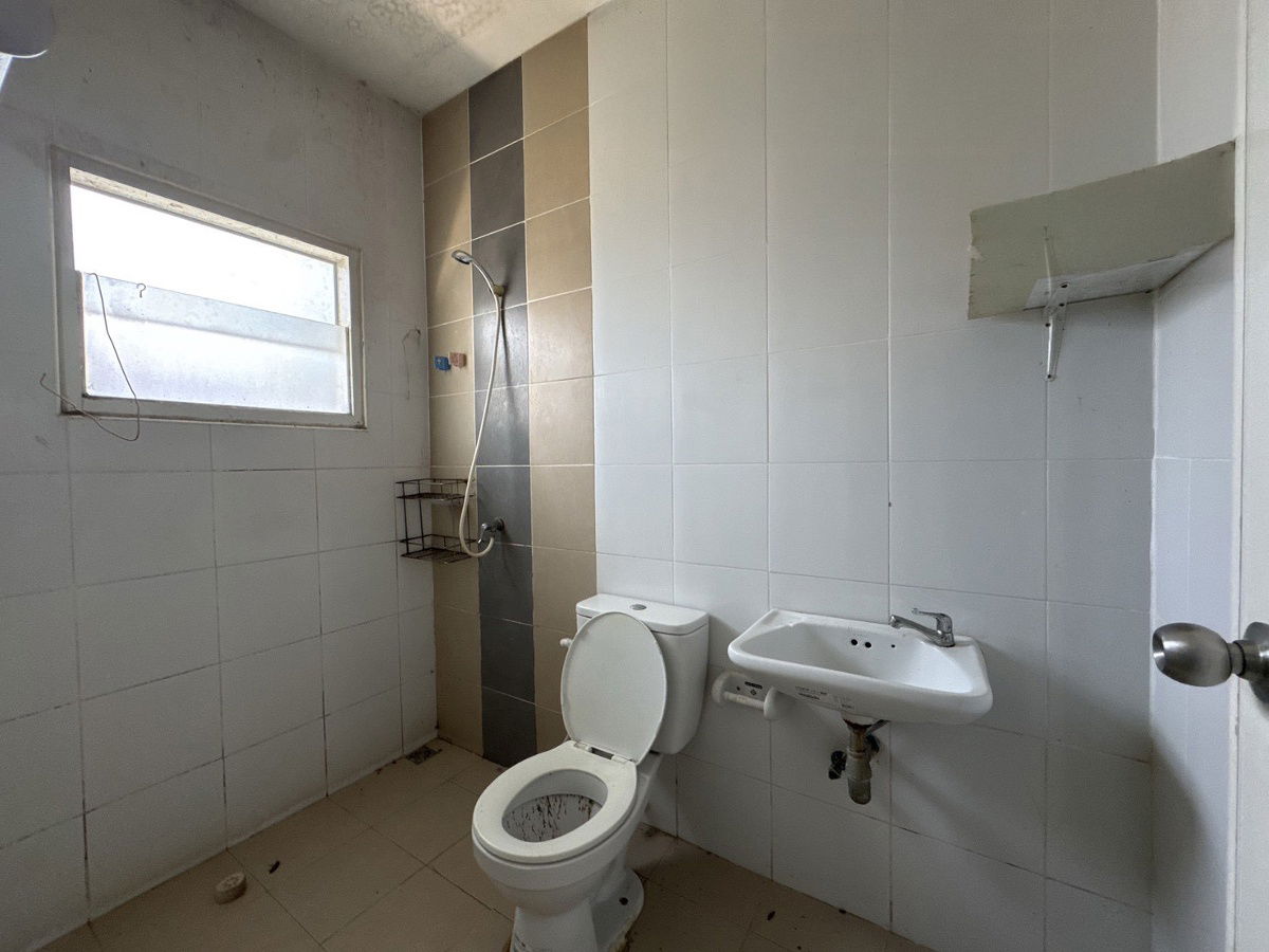 รูป  JK 5477428 : หมู่บ้านไลโอ ไฟร์ม ศรีราชา - บ่อวิน - รูปที่ 7/8