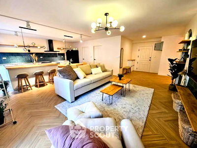Condos for rent Khlong Toei : 3-BR Condo at Saranjai Mansion Condominium near BTS Nana (ID 2347276)