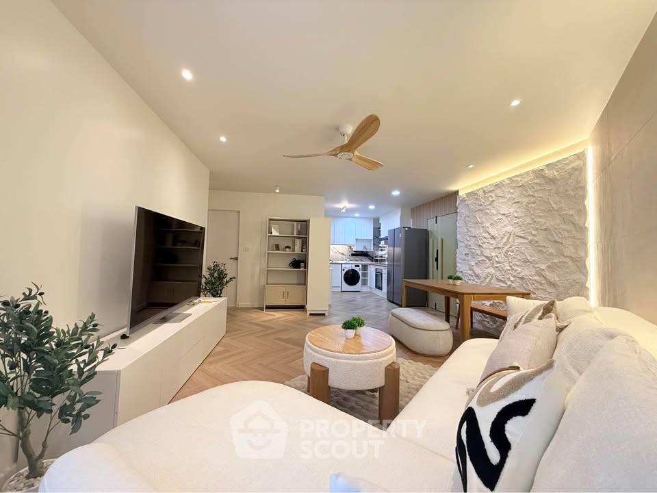 รูป คอนโด 2-ห้องนอน ที่ ฟอร์จูน คอนโดทาวน์ ใน ช่องนนทรี (ID 2348196) - รูปที่ 2/13