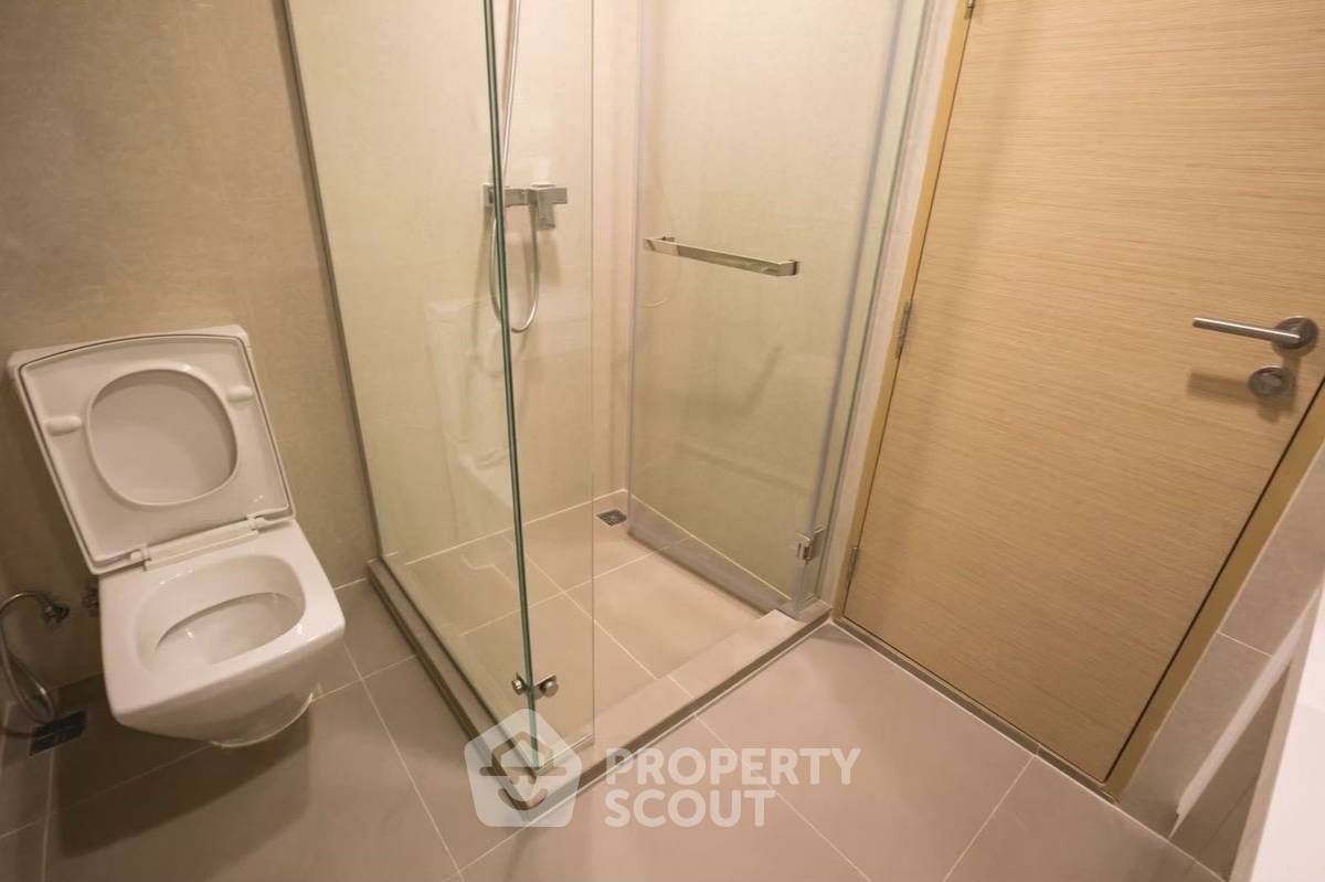 picture 2-BR Condo at LIV @ 49 near BTS Thong Lor (ID 900604) - 5/9