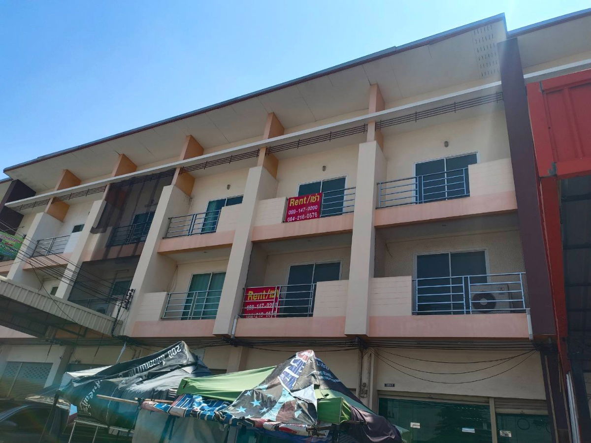 picture 2-unit, 3-storey shophouse for rent in Sriracha, 5 minute drive from J Park Sriracha - 13/14
