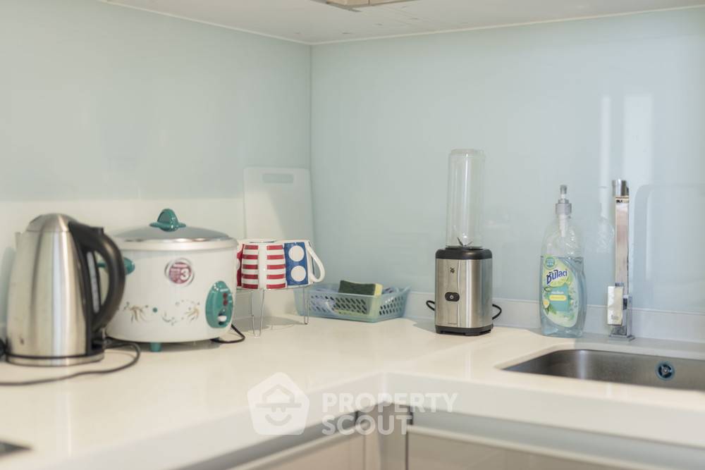 รูป คอนโด 2-ห้องนอน ที่ เมย์แฟร์ เพลส สุขุมวิท 50 ใกล้ BTS อ่อนนุช (ID 382216) - รูปที่ 3/12