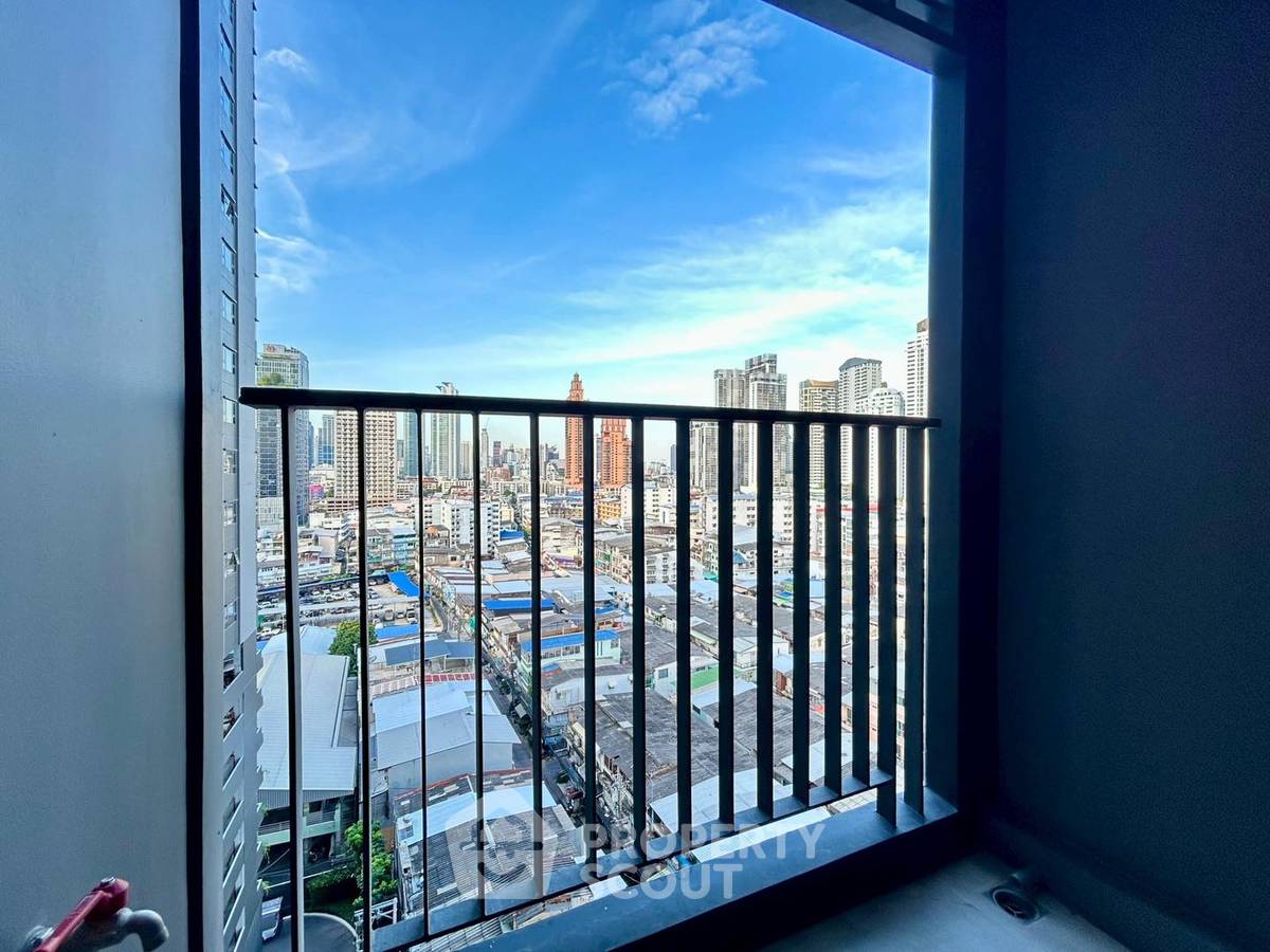 picture 1-BR Condo at LIFE Rama 4 - Asoke near MRT Queen Sirikit National Convention Centre (ID 2349092) - 12/12