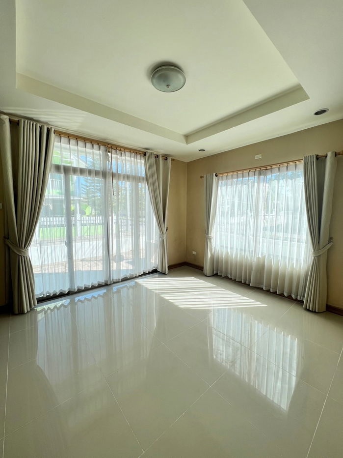 รูป  บ้านเดี่ยวหลังมุม หมู่บ้านแม็คโนลีย์ศรีราชา   - รูปที่ 3/11