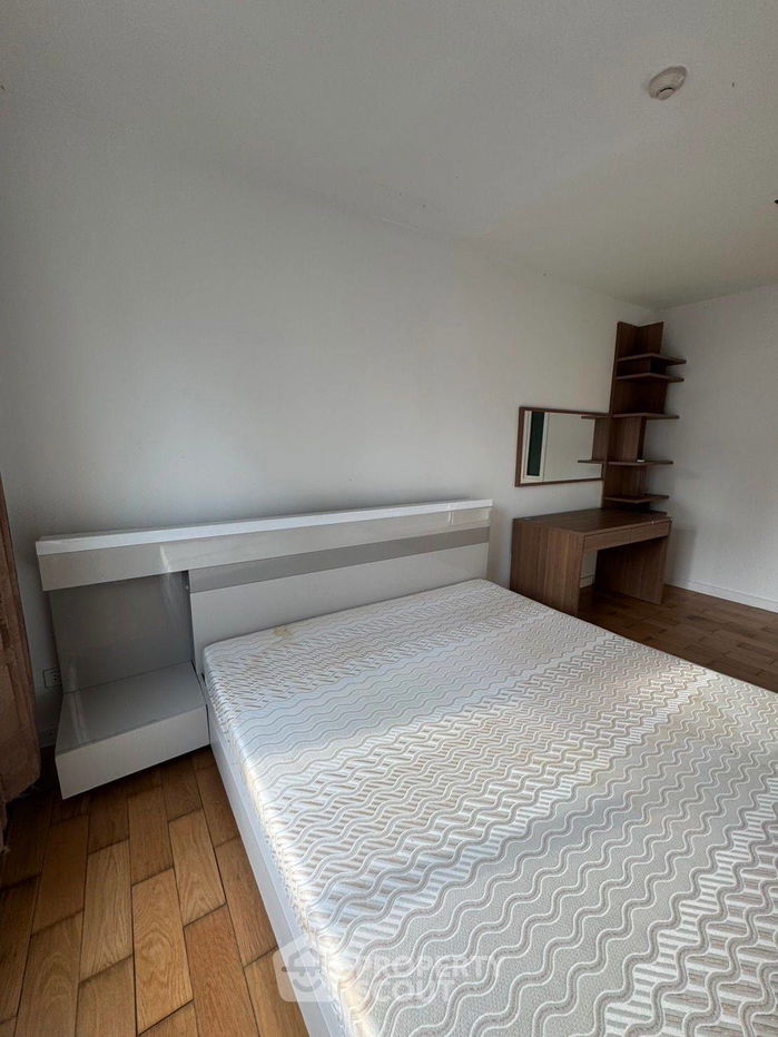 picture 1-BR Condo at Condolette Light Convent near BTS Sala Daeng (ID 2348911) - 3/10