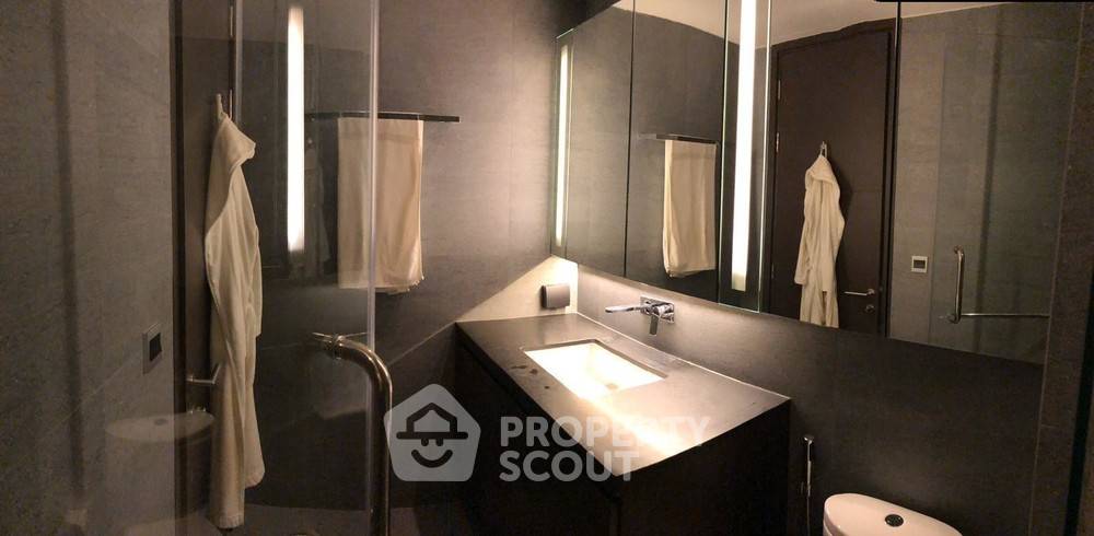 picture 2-BR Condo at The Lofts Ekkamai near BTS Ekkamai (ID 387533) - 8/13