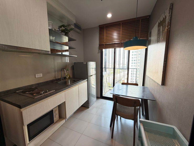 picture 💎 The Base Park West Sukhumvit 77 – High Floor, Fully Furnished, Only 16K! - 4/10