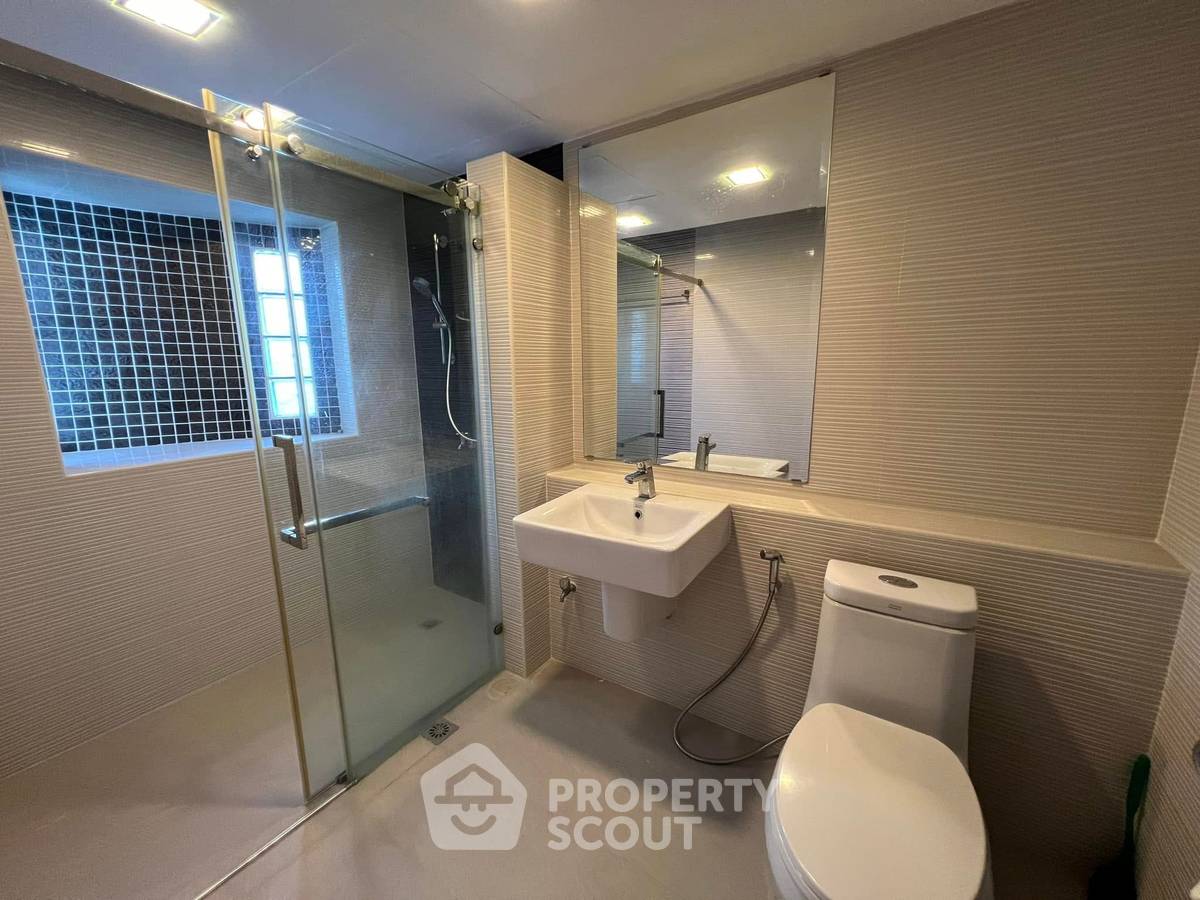 รูป คอนโด 3-ห้องนอน ที่ บ้านสวนธน รัตนาธิเบศร์ ใกล้ MRT แยกนนทบุรี 1 (ID 2349436) - รูปที่ 8/12