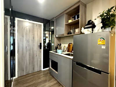 ขายคอนโด : 🌿คอนโดทำเลศักยภาพ ใจกลางศรีราชา! Atmoz Serene Sriracha ใกล้ทั้งนิคมฯ ม.เกษตร 💼🎓เดินทางง่าย ใกล้สุขุมวิทและแหลมฉบังเพียงไม่กี่นาที📞093-1681685