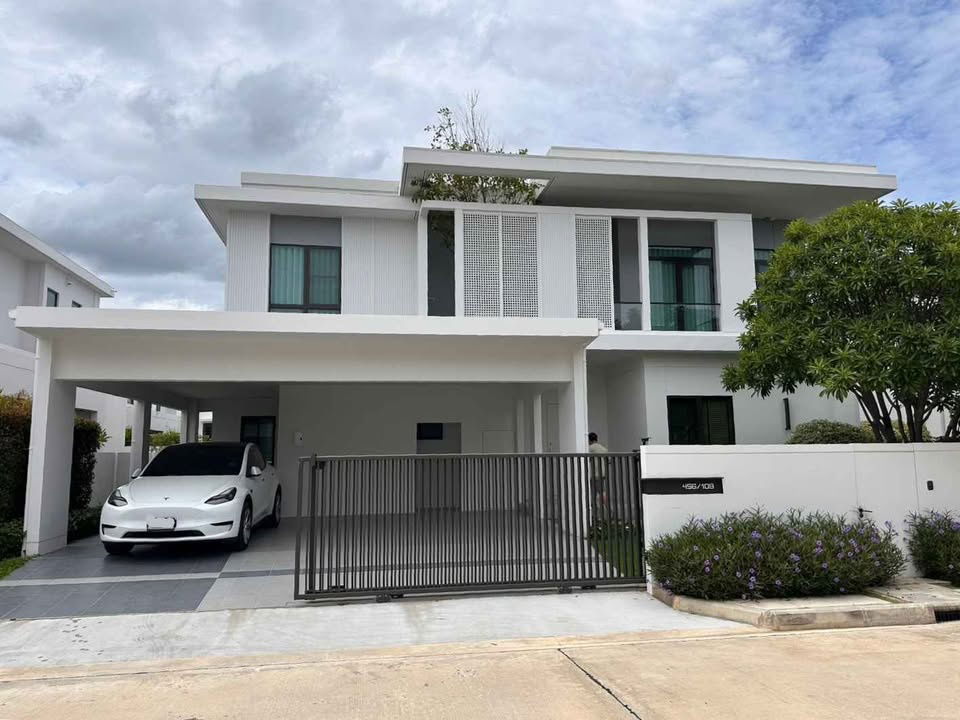 picture 🏡 Single house for rent Mantana Bangna Km. 15. 4 bedrooms, 1 maid's room, 283 sq m., near Mega Bangna and Suvarnabhumi Airport. - 3/26