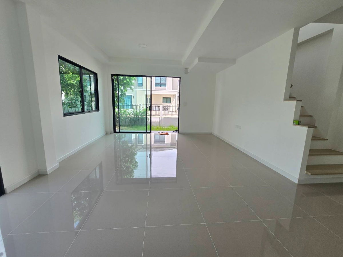 รูป บ้านเดี่ยวหลังใหญ่ บ้านใหม่ยังเคยอยู่ หมู่บ้าน คาซ่าวิลล์ วงแหวน-จตุโชติ  หนองระแหง4 สามวาตะวันตก คลองสามวา - รูปที่ 12/39