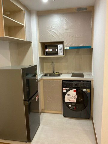 รูป C6214 ให้เช่า  :  คอนโด  เดอะ ลิฟวิ่น รามคำแหง ( MRT แยกลำสาลี ) 064 665 4666 - รูปที่ 9/12