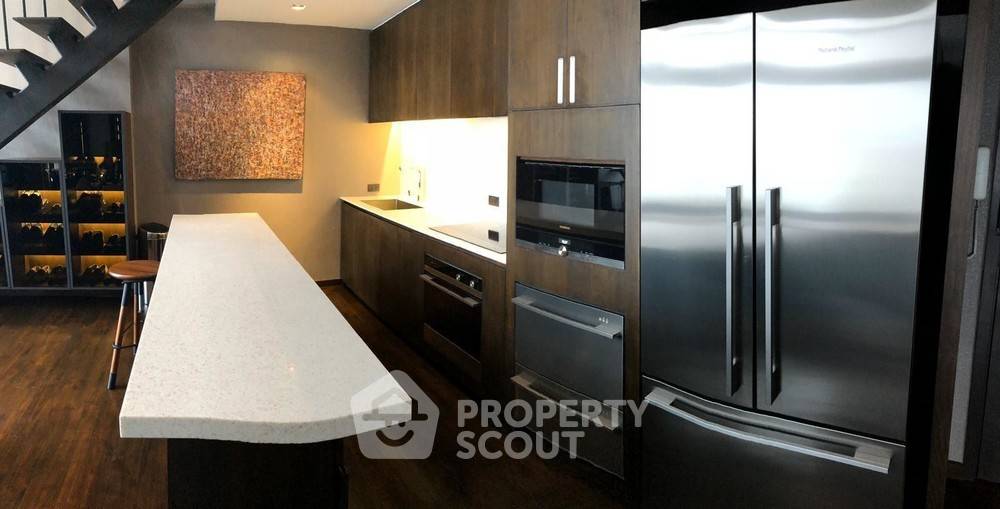 picture 2-BR Condo at The Lofts Ekkamai near BTS Ekkamai (ID 387533) - 3/13