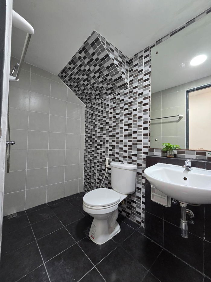 รูป ทาวน์เฮ้าส์ รีโนเวทใหม่ แถมเฟอร์นิเจอร์ หมู่บ้าน ไอดีไซน์ วงแหวน-รามอินทรา ซ.27 ถ.เลียบคลองสอง บางชัน คลองสามวา พร้อมอยู่ - รูปที่ 18/28