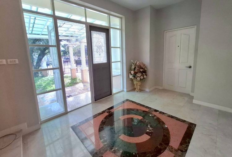5-bed house for rent, 300 sqm, 151 sq wah, Mantana Watcharaopol - Ramintra 1