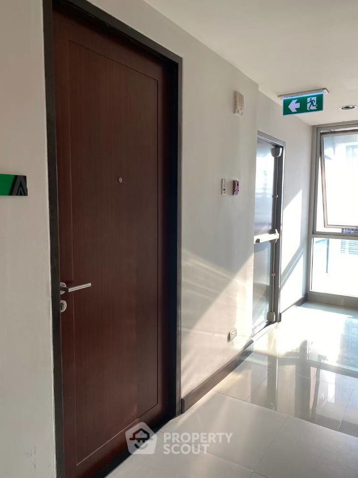picture Studio Condo at Abstracts Phahonyothin Park near BTS Ha Yaek Lat Phrao (ID 1388266) - 32/62