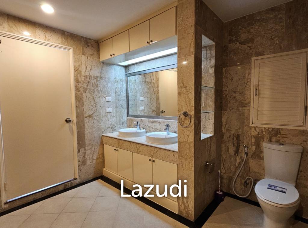 รูป 2 Bedroom Condominium with Seaview in Panwa for Sale - รูปที่ 15/20