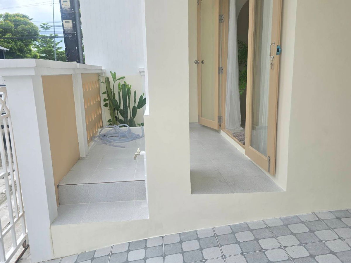 รูป ทาวน์เฮ้าส์ รีโนเวทใหม่ หมู่บ้าน บ้านฟ้าปิยรมย์ เรือนพนา เฟส5 บึงคำพร้อย ลำลูกกา ปทุมธานี มีเฟอร์นิเจอร์สวยงาม พร้อมอยู่ ทำเลดี - รูปที่ 5/41