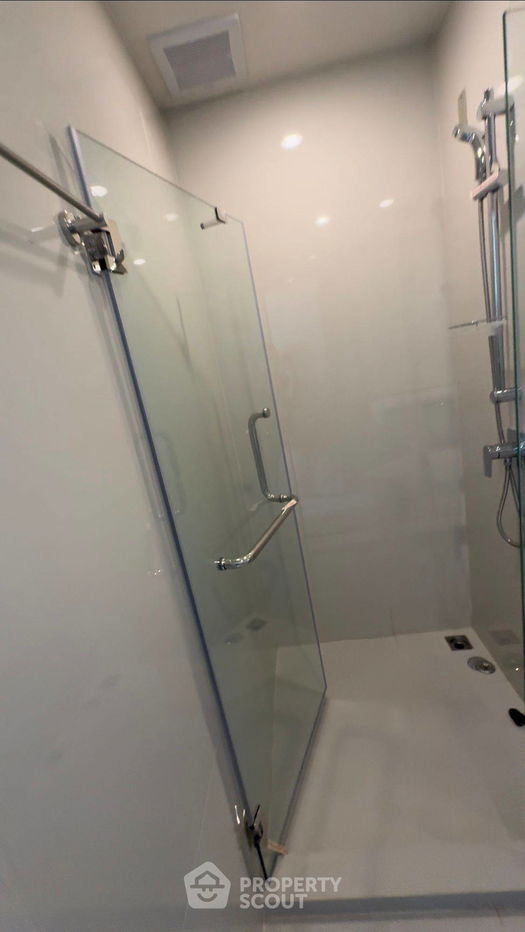 picture 1-BR Condo at NUE Noble Ratchada Lat Phrao near MRT Lat Phrao (ID 1530203) - 5/18