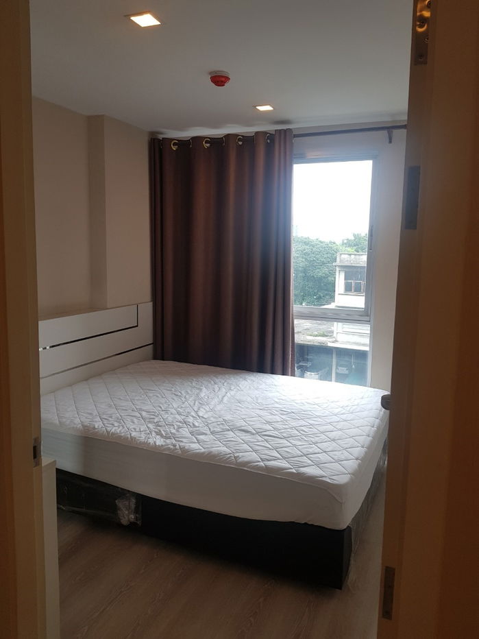 picture Condo for rent Metro Luxe Rama 4  near MRT Ekkamai station  - 1/9