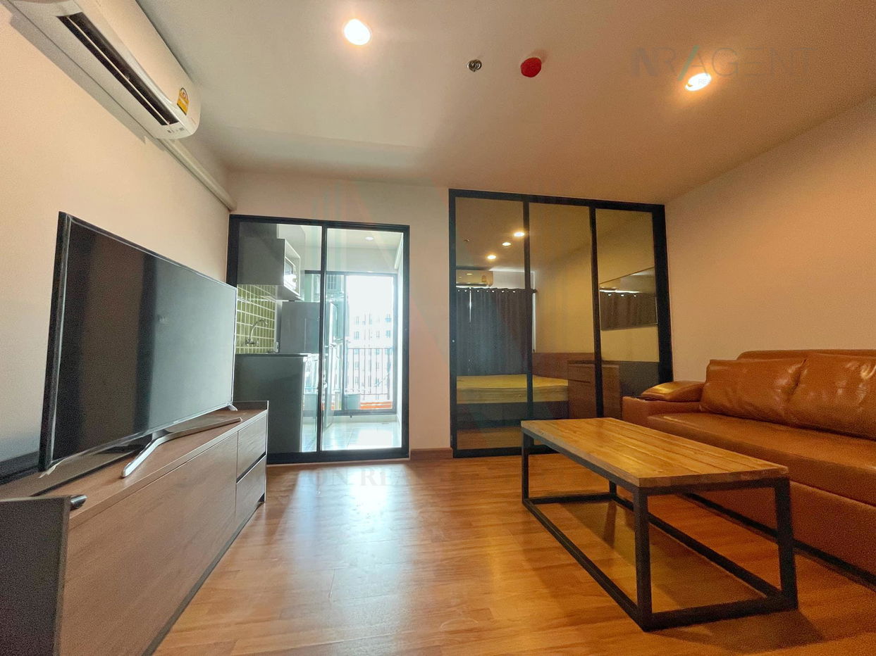 picture For Sell Condo REGENT HOME 18 CHANGWATTANA-LAKSI Building F, Floor 12,1 bed room, Room size 30.00 sqm - 1/8