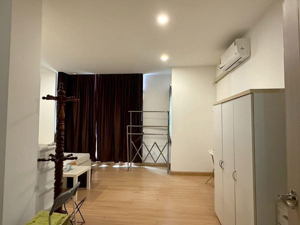 picture For rent Townhome @ Near Mega Bangna - 9/27