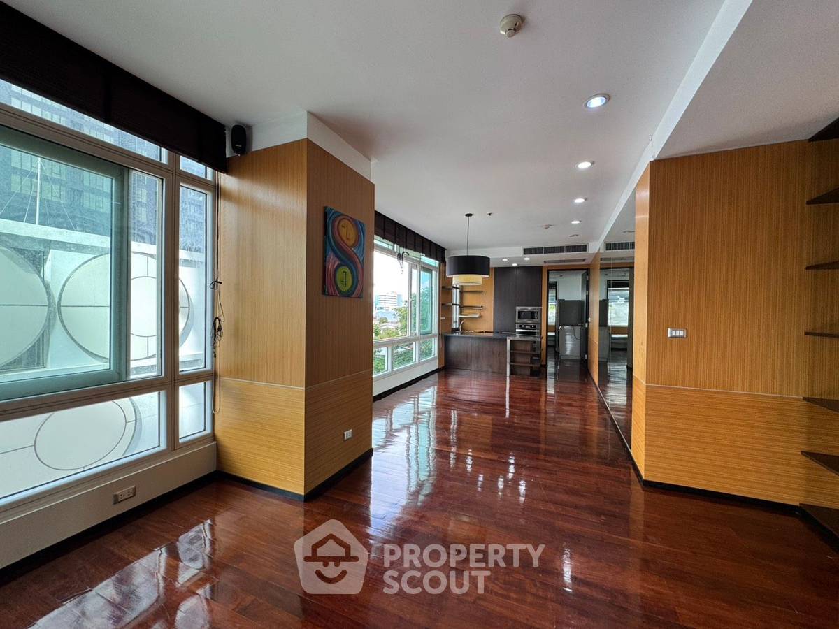 รูป คอนโด 2-ห้องนอน ที่ เดอะ ไฮท์ คอนโดมิเนียม ใกล้ ทองหล่อ (ID 2349752) - รูปที่ 2/12