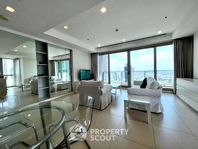 ขายคอนโด : คอนโด 2-ห้องนอน ที่ เดอะ ริเวอร์ คอนโดมิเนียม ใกล้ BTS สะพานตากสิน (ID 2347262)