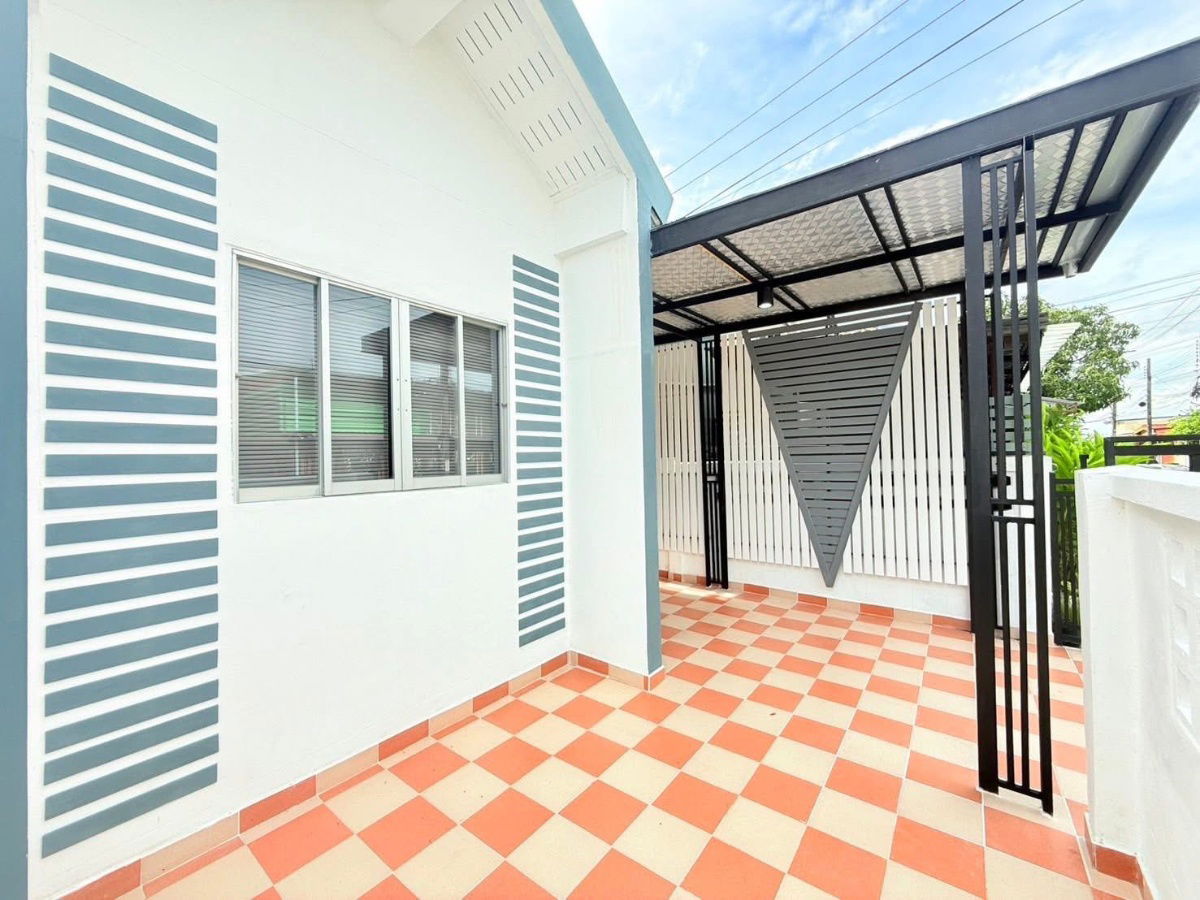 รูป หมู่บ้าน อมรทรัพย์  เลียบวารี 25 โคกแฝด หนองจอก ถนนเมน ค้าขายได้ รีโนเวทใหม่ พร้อมอยู่ มีเฟอร์นิเจอร์สวย - รูปที่ 4/21