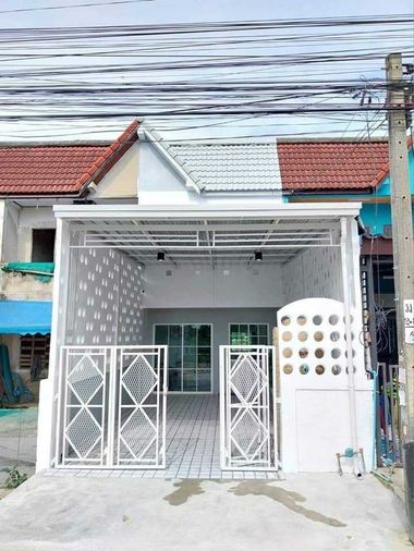 2-bed townhouse for sale, 80 sqm, 19 sq wah, Nong Chok