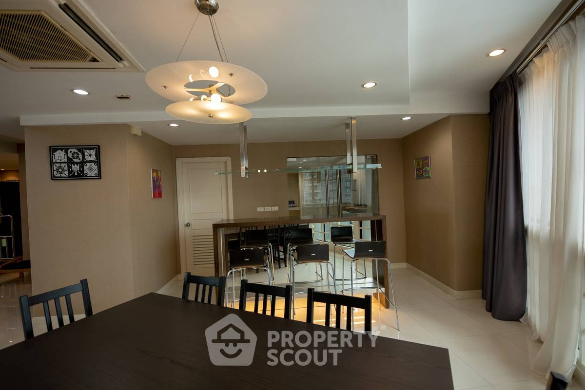 รูป คอนโด 3-ห้องนอน ที่ เพรสซิเดนท์ ปาร์ค คอนโดมิเนี่ยม ใกล้ MRT ศูนย์การประชุมแห่งชาติสิริกิติ์ (ID 2349432) - รูปที่ 14/47