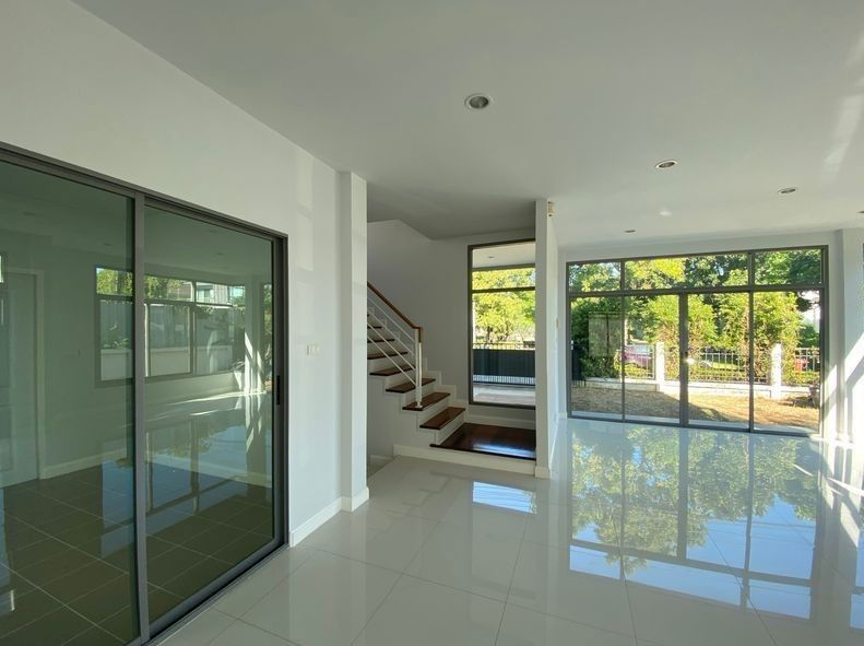 picture For Sale: Single House at Perfect Place Ramkhamhaeng-Suvarnabhumi 2 Renovated | Ready to move in | Special price - 5/22