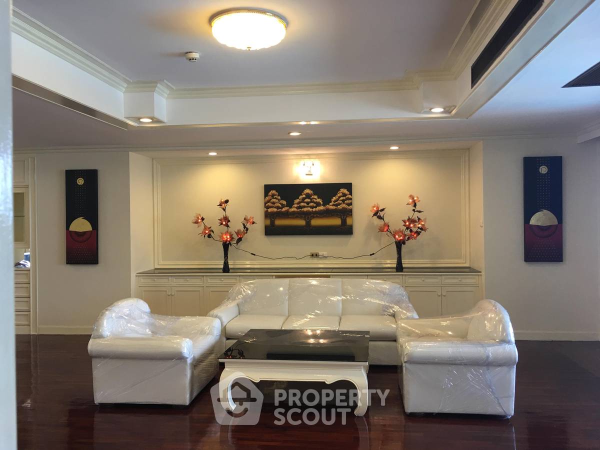 รูป คอนโด 4-ห้องนอน ที่ โอเรียลเต็ล ทาวเวอร์ คอนโดมิเนียม ใกล้ BTS เอกมัย (ID 1243066) - รูปที่ 4/26