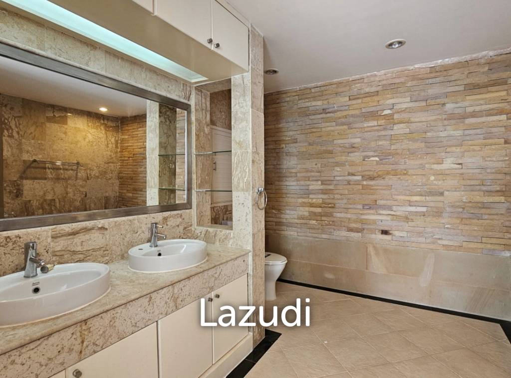 รูป 2 Bedroom Condominium with Seaview in Panwa for Sale - รูปที่ 14/20