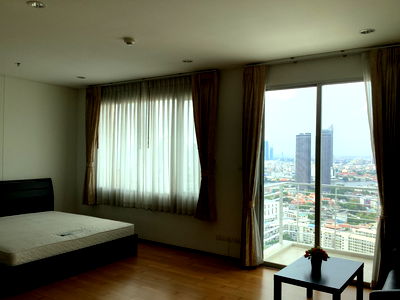 คอนโดให้เช่า : Villa Sathorn (วิลล่า สาทร) (1bed1bath 40sqm)