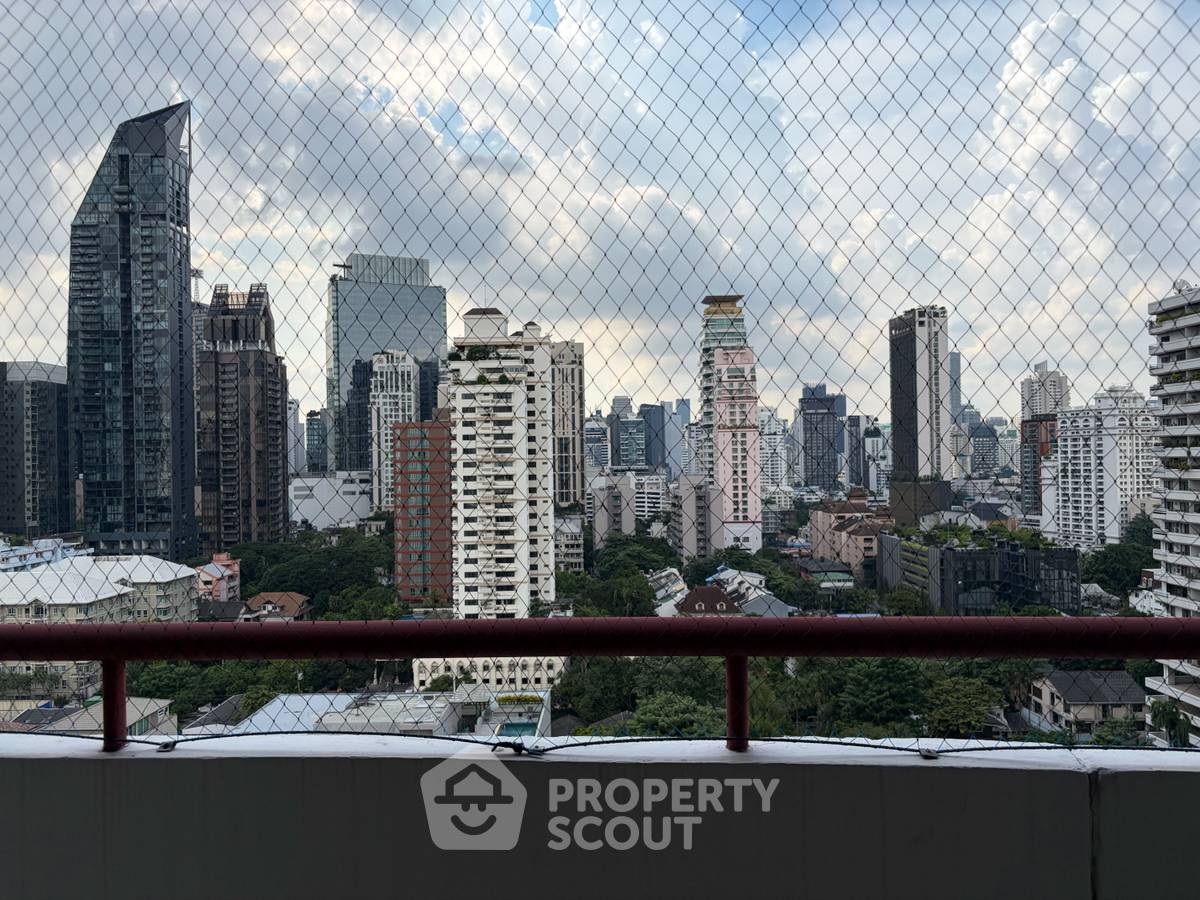รูป คอนโด 2-ห้องนอน ที่ ซิตี้ รีสอร์ท สุขุมวิท 49 ใกล้ BTS พร้อมพงษ์ (ID 2349449) - รูปที่ 13/13