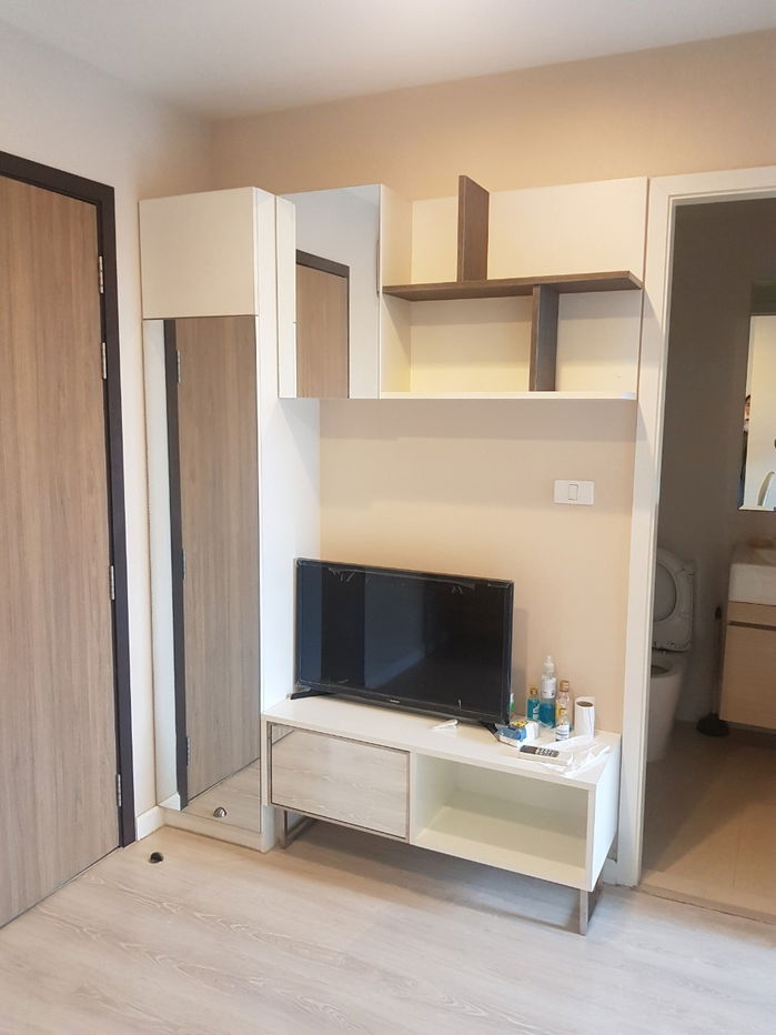 picture Condo for rent Metro Luxe Rama 4  near MRT Ekkamai station  - 5/9